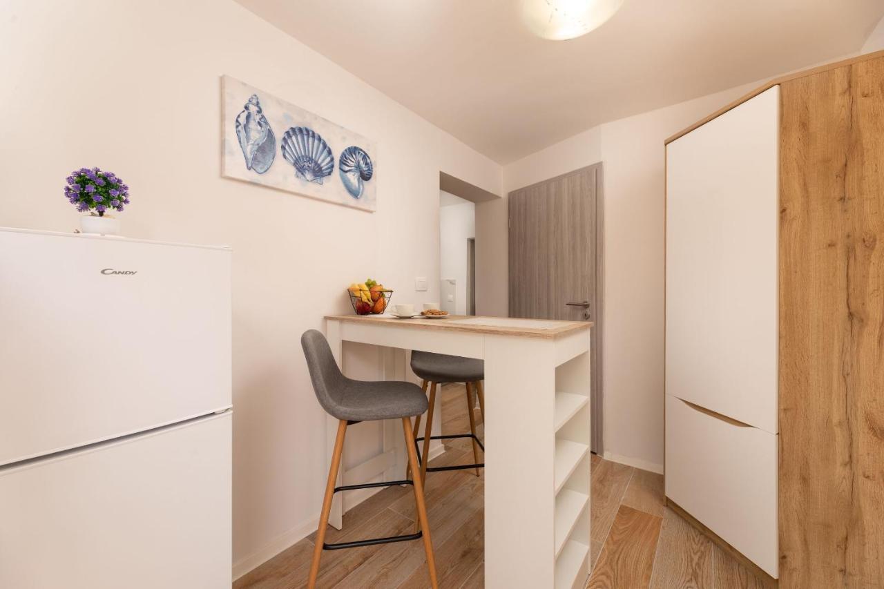 Apartments Vugrin ชิโล ภายนอก รูปภาพ